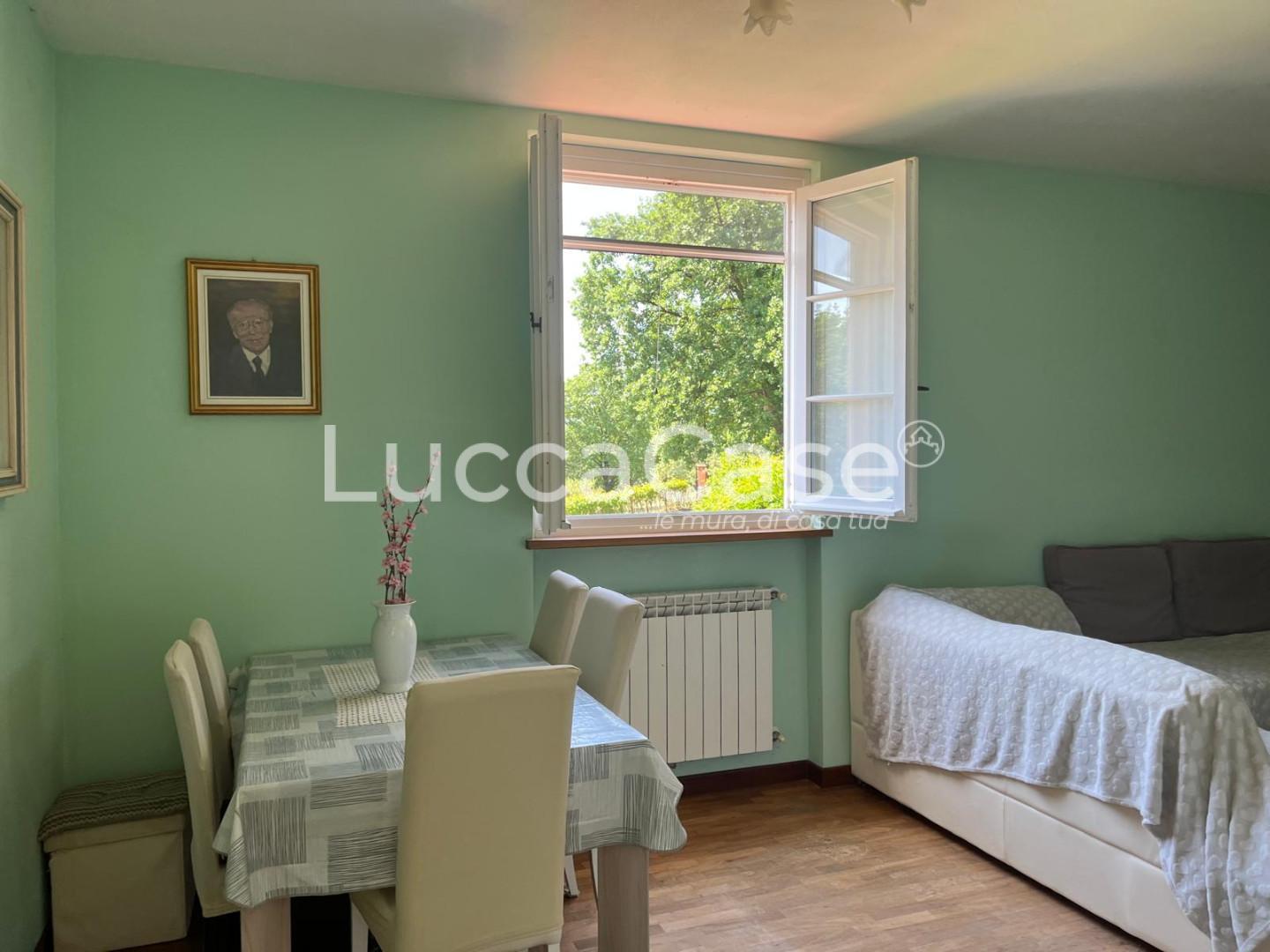 Casa indipendente con giardino, Capannori gragnano