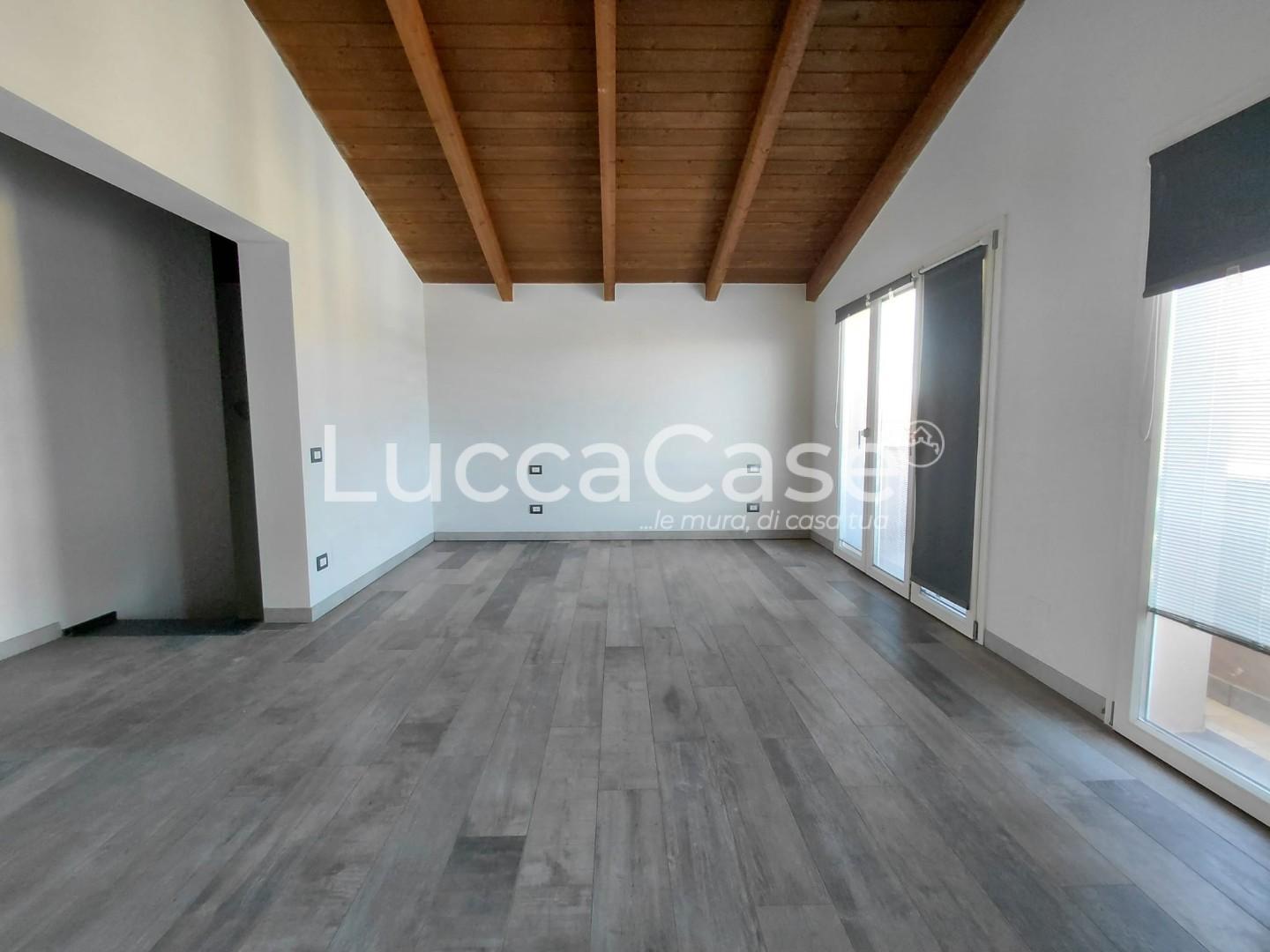 Villa con giardino a Altopascio