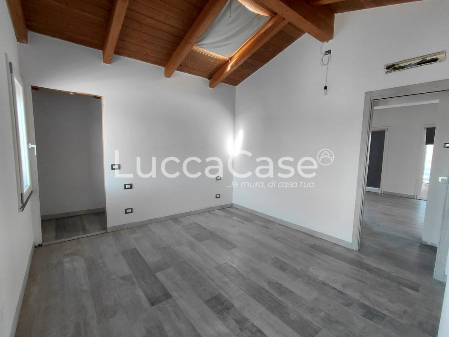 Villa con giardino a Altopascio