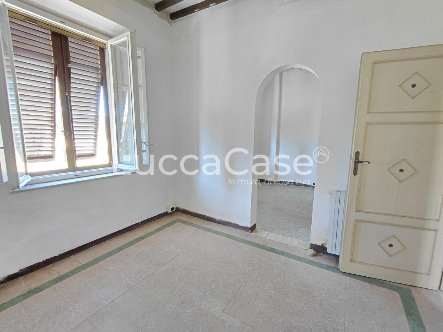 Casa indipendente con giardino, Lucca santa maria a colle