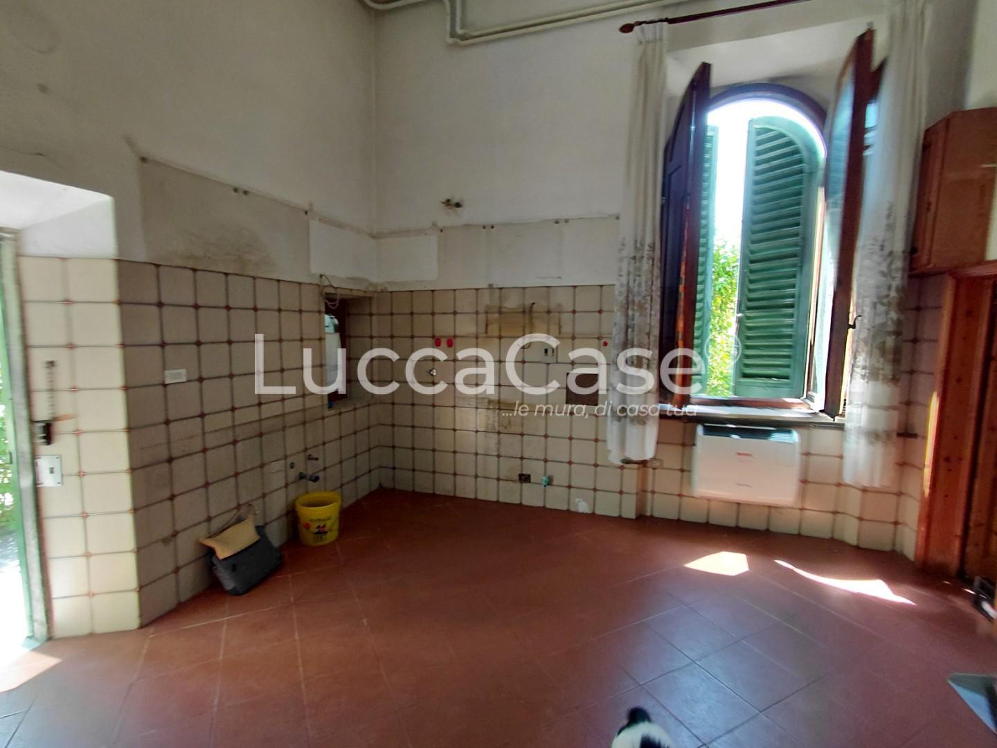 Appartamento con giardino, Buggiano borgo a