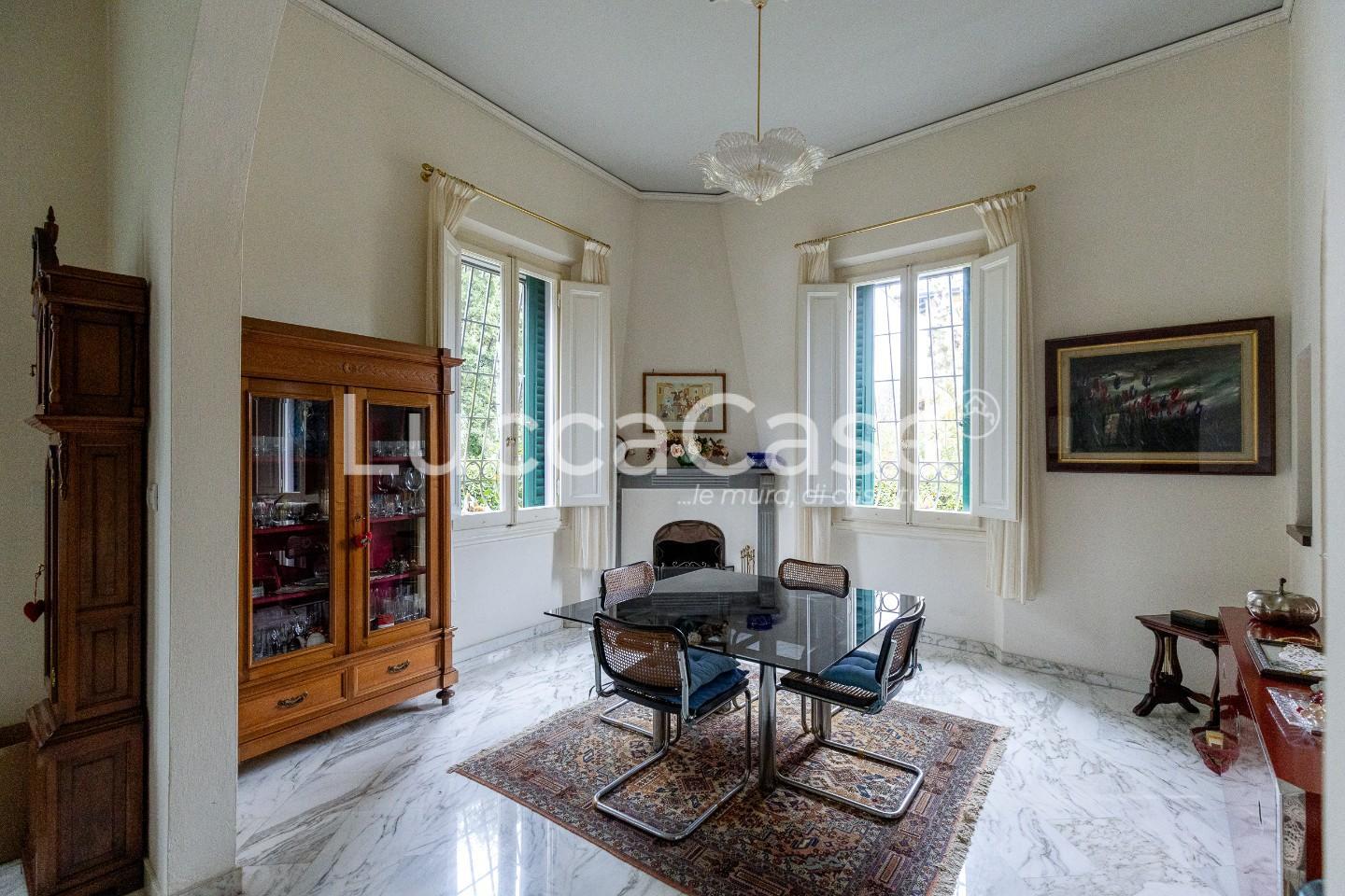 Villa con giardino a Montecatini-Terme