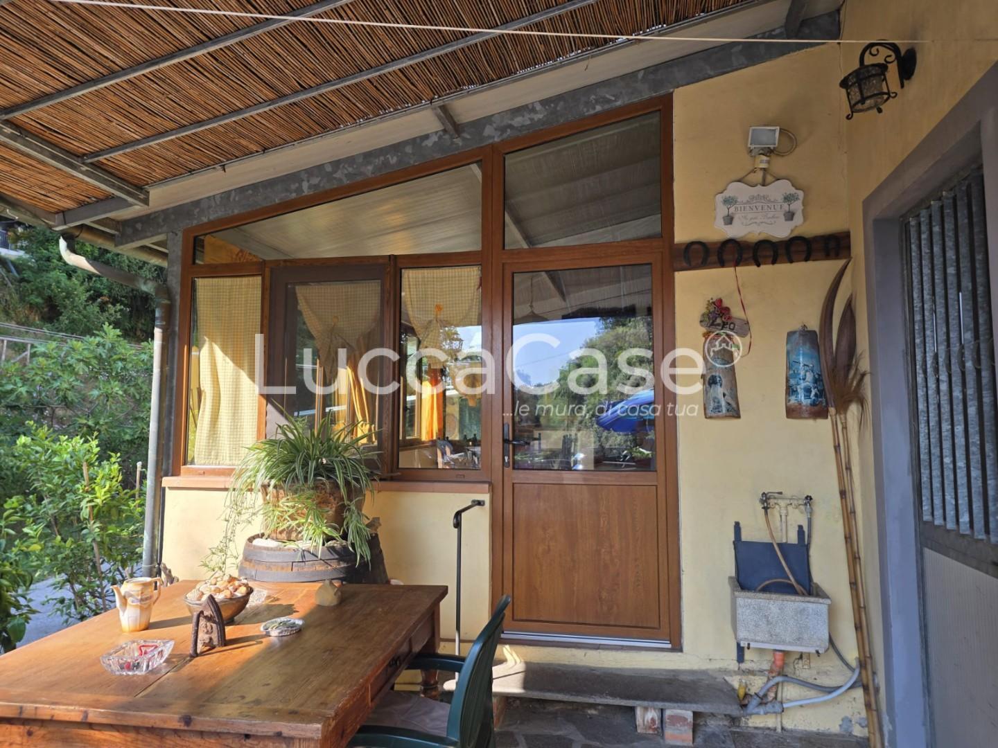 Casa indipendente in vendita, Massarosa montigiano
