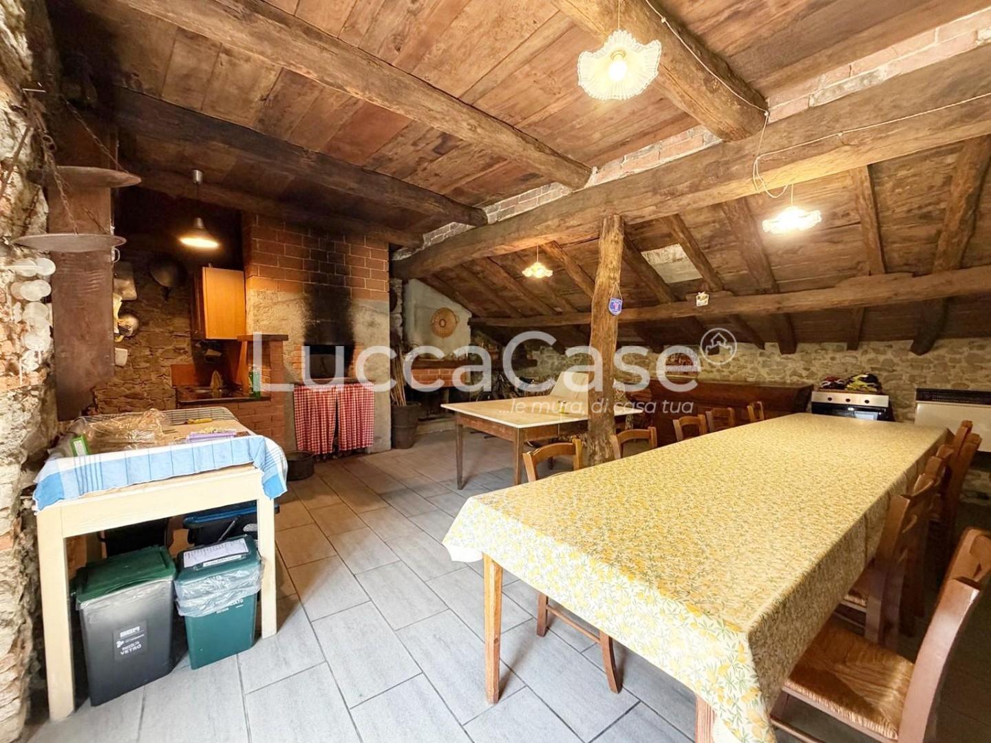 Casa indipendente con giardino, Castelnuovo di Garfagnana gragnanella