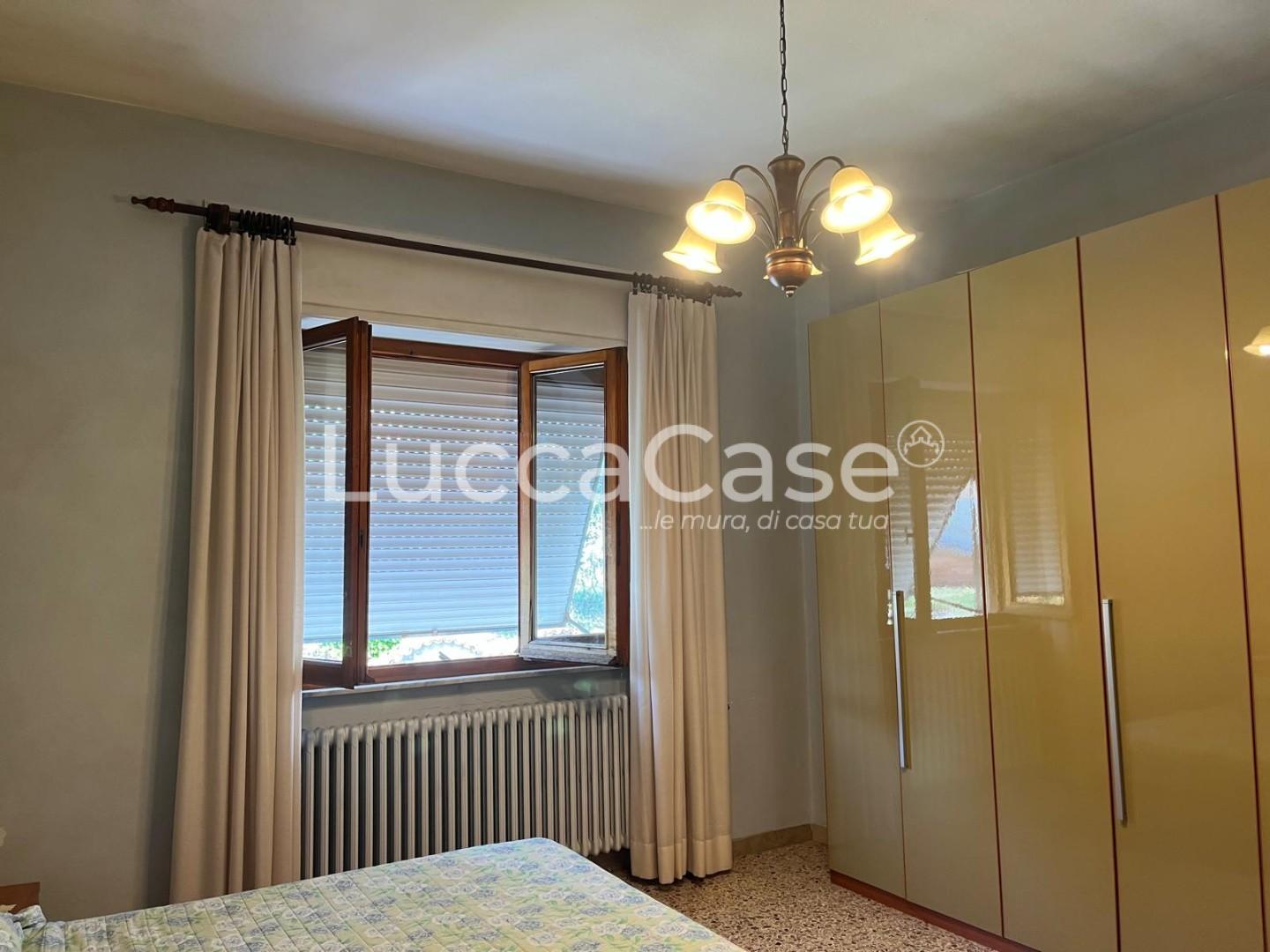 Casa indipendente con giardino, Lucca farneta