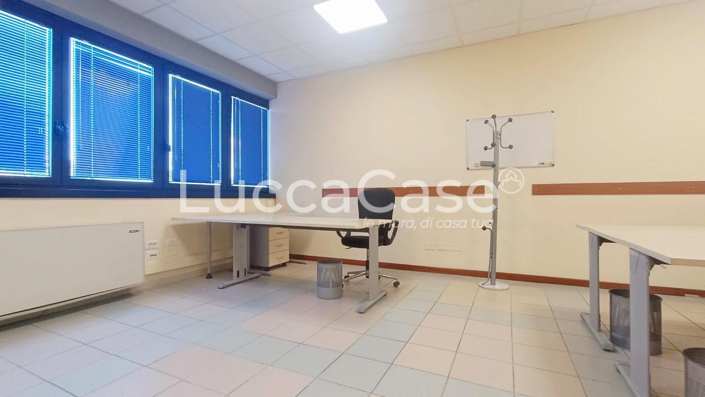 Ufficio in affitto, Lucca sant'anna