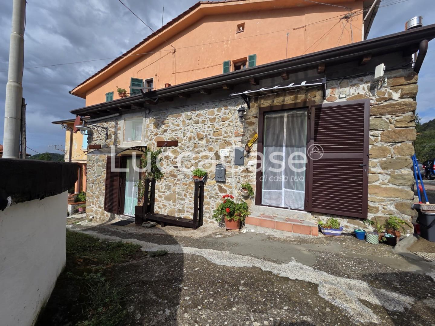 Casa indipendente ristrutturata a Fosdinovo