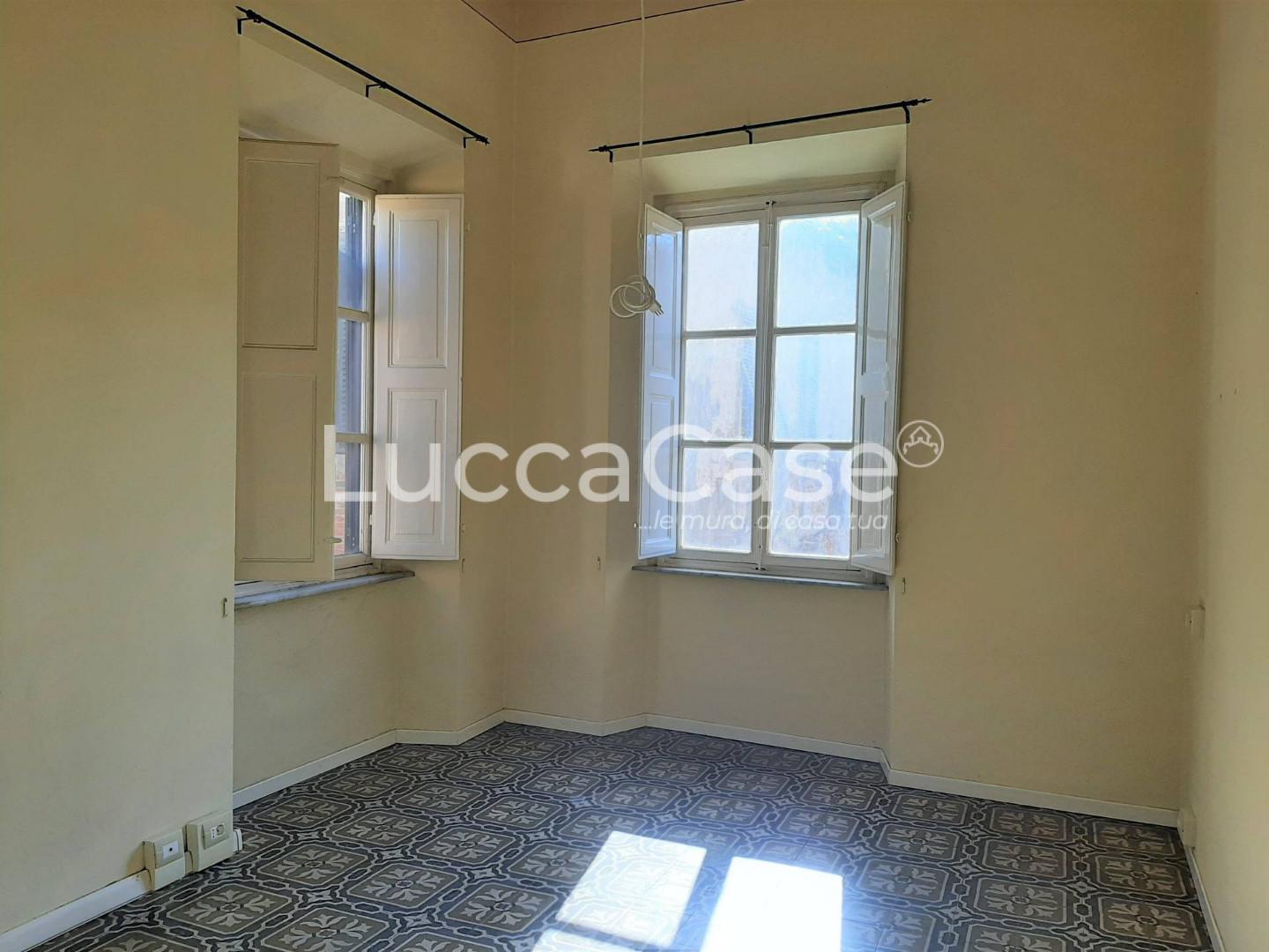 Appartamento in affitto, Lucca centro storico