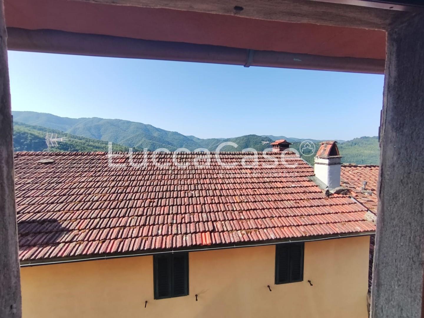 Casa indipendente in vendita, Bagni di Lucca casabasciana