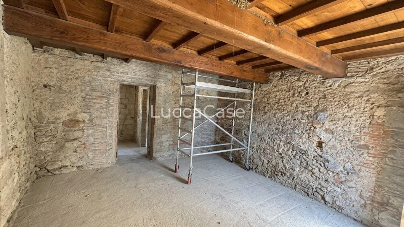 Rustico con giardino, Capannori san ginese