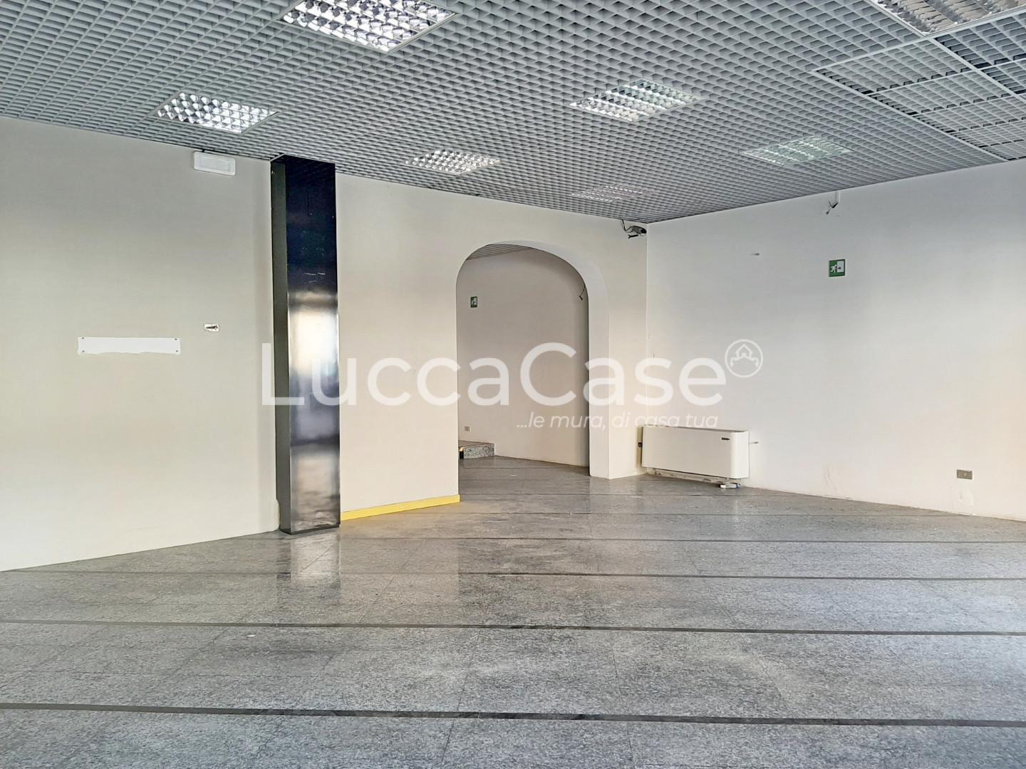 Ufficio in affitto a Porcari