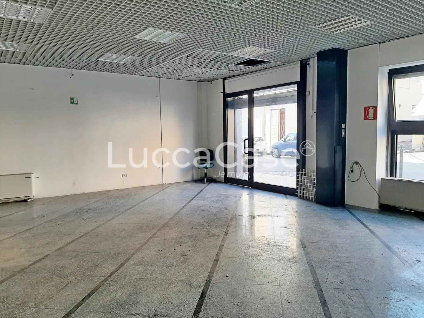 Ufficio in affitto a Porcari