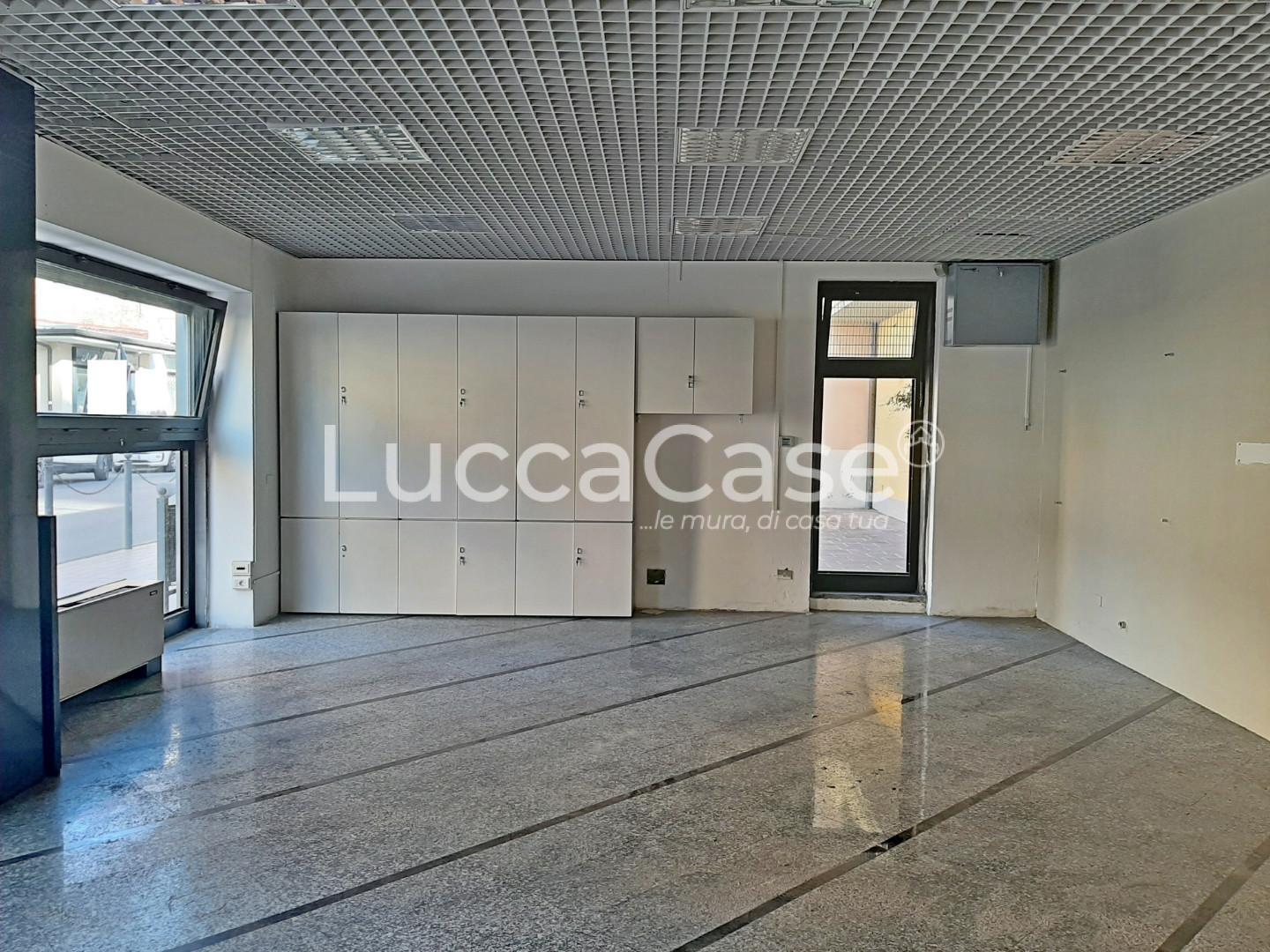 Ufficio in affitto a Porcari