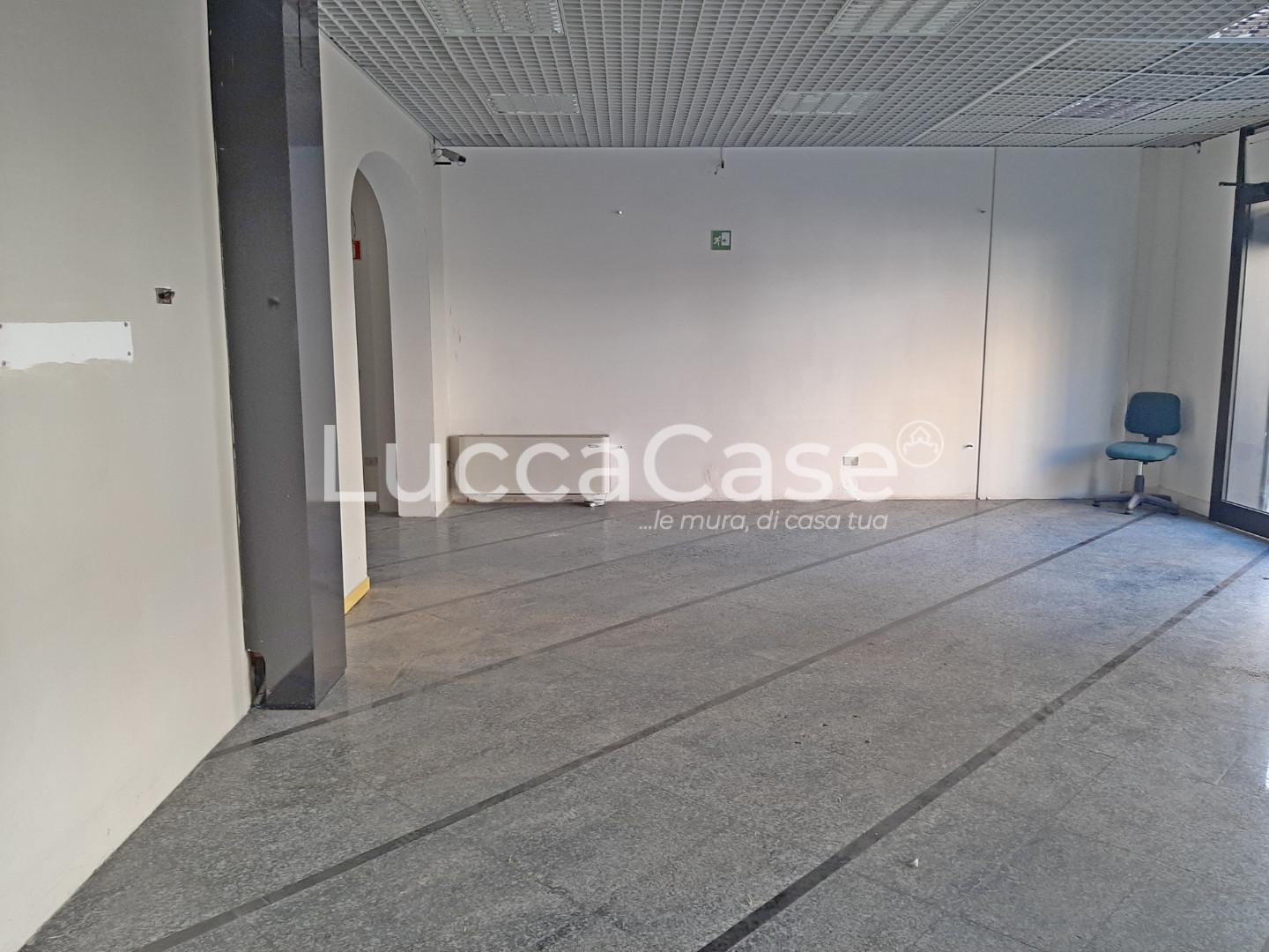 Ufficio in affitto a Porcari