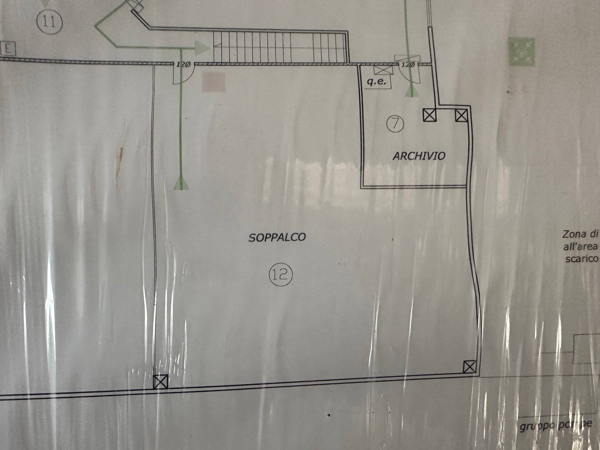 Studio/Ufficio in affitto a Cascina