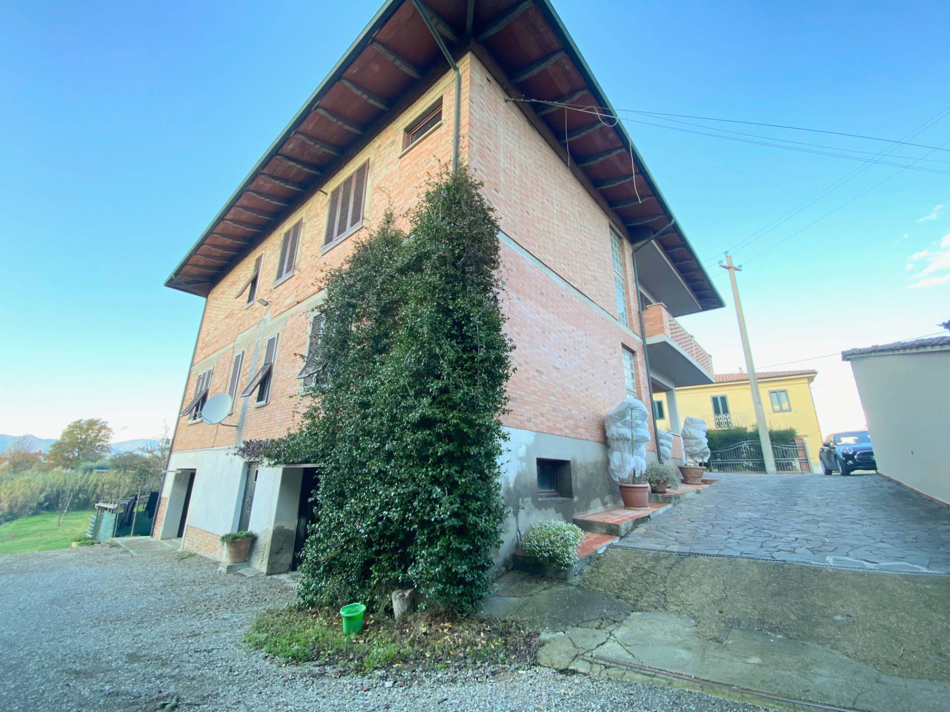 Casa singola in vendita a Pontedera, La Rotta