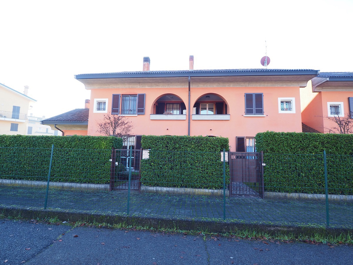 Quadrilocale in vendita a Inzago