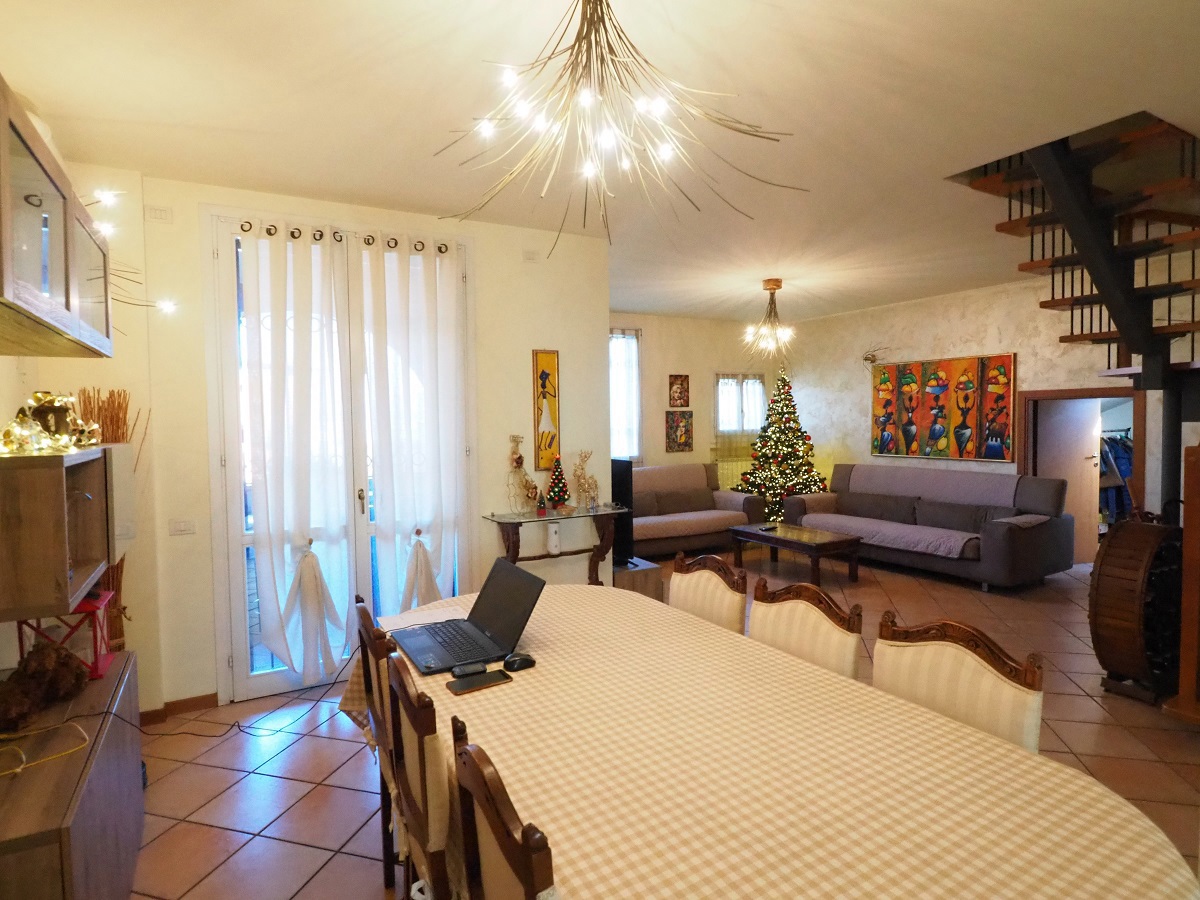 Quadrilocale in vendita a Inzago