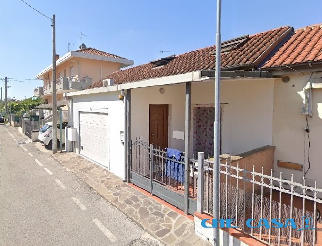 Casa indipendente in vendita a Riccione