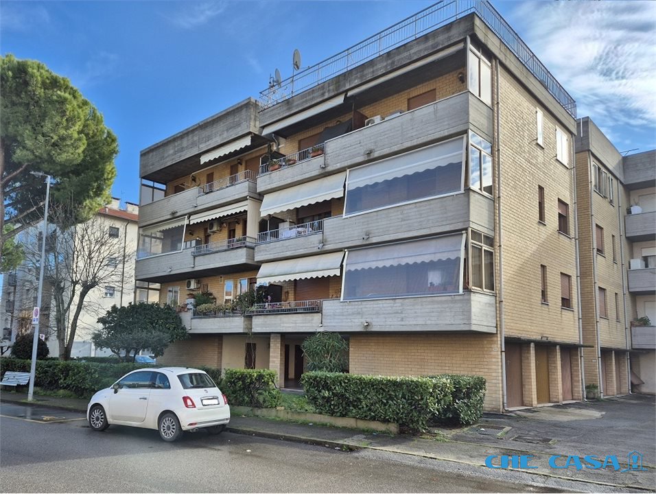 Quadrilocale in vendita a Riccione