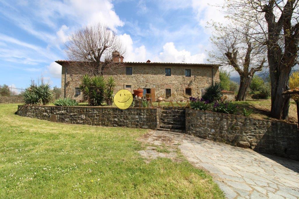 Rustico con giardino, Reggello san donato in fronzano