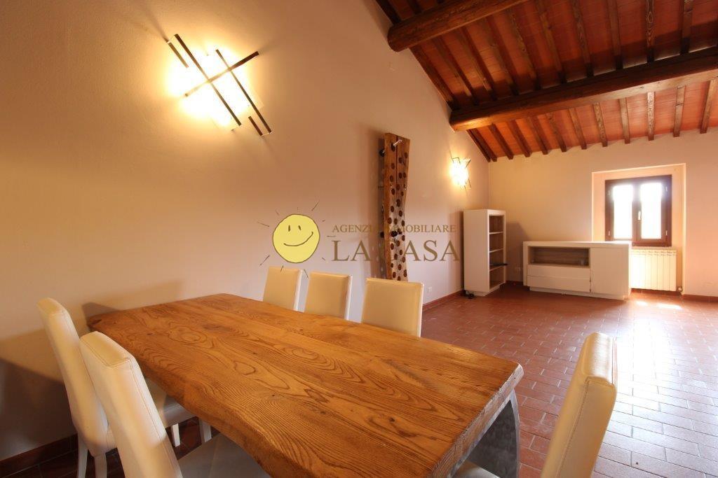 Quadrilocale con giardino, Reggello montanino