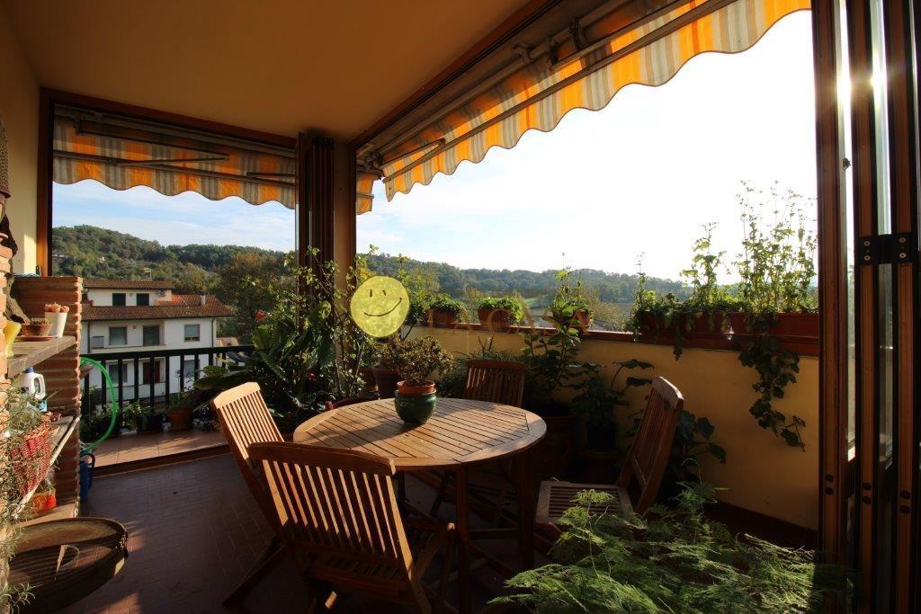 Appartamento con giardino, Reggello montanino