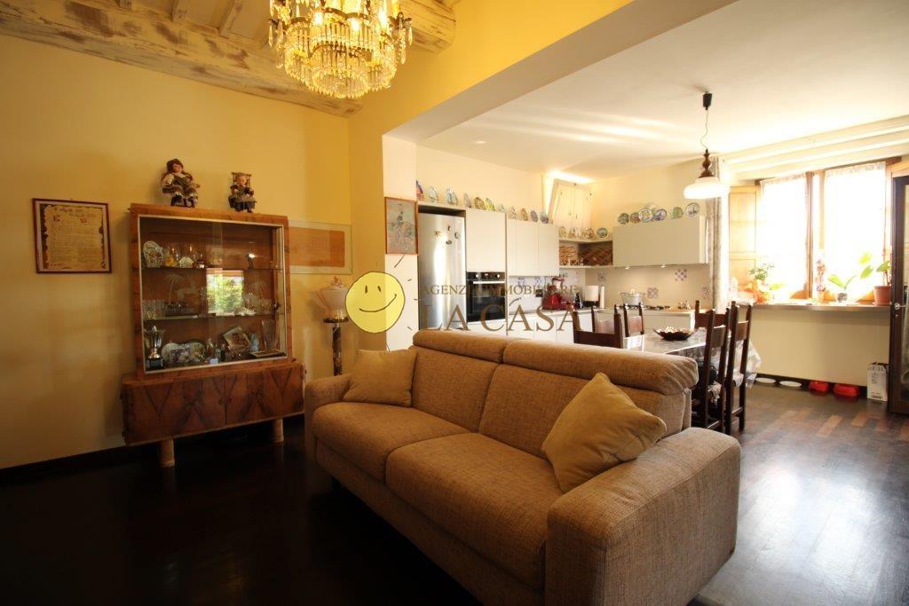 Quadrilocale con giardino, Reggello matassino