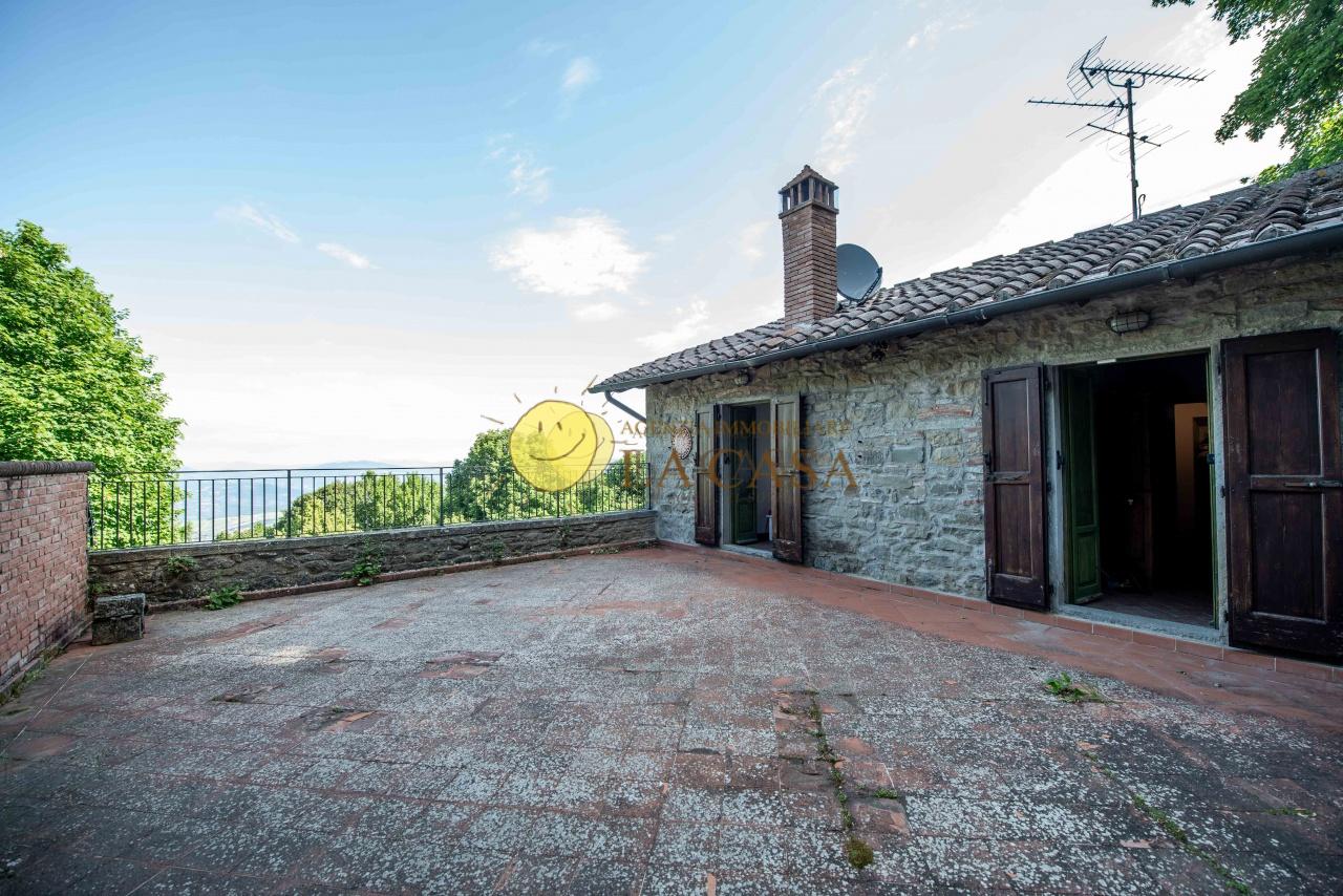 Casa indipendente con giardino, Reggello saltino