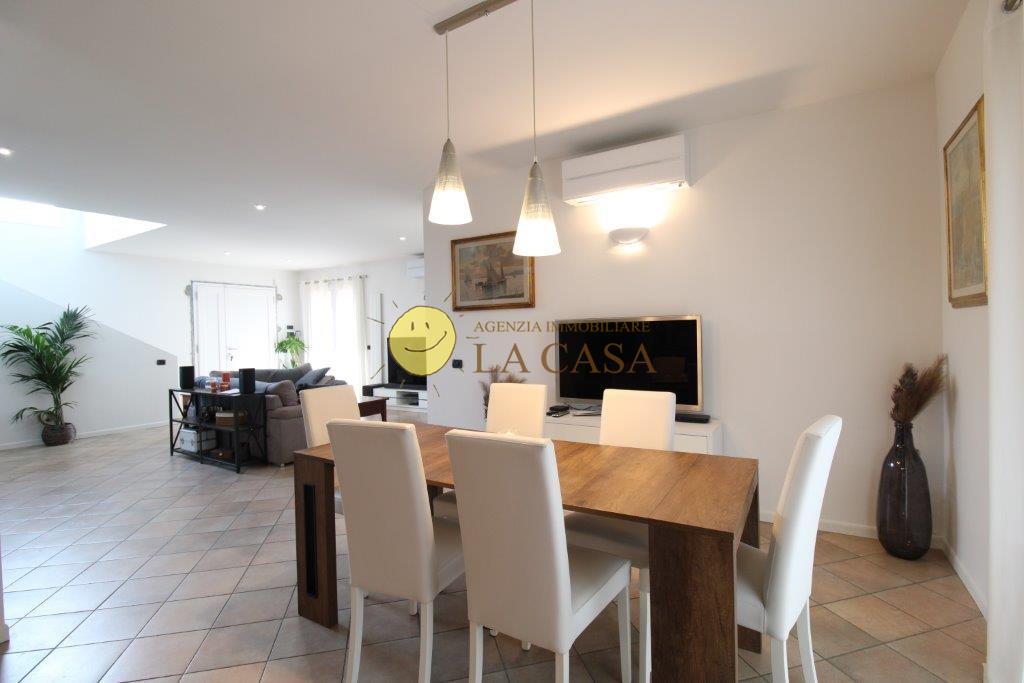 Casa indipendente con giardino, Reggello cancelli