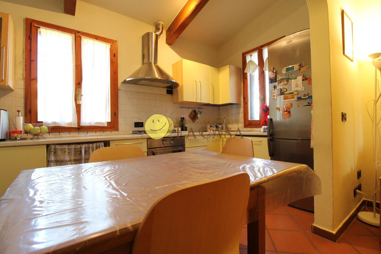 Quadrilocale in vendita, Reggello montanino