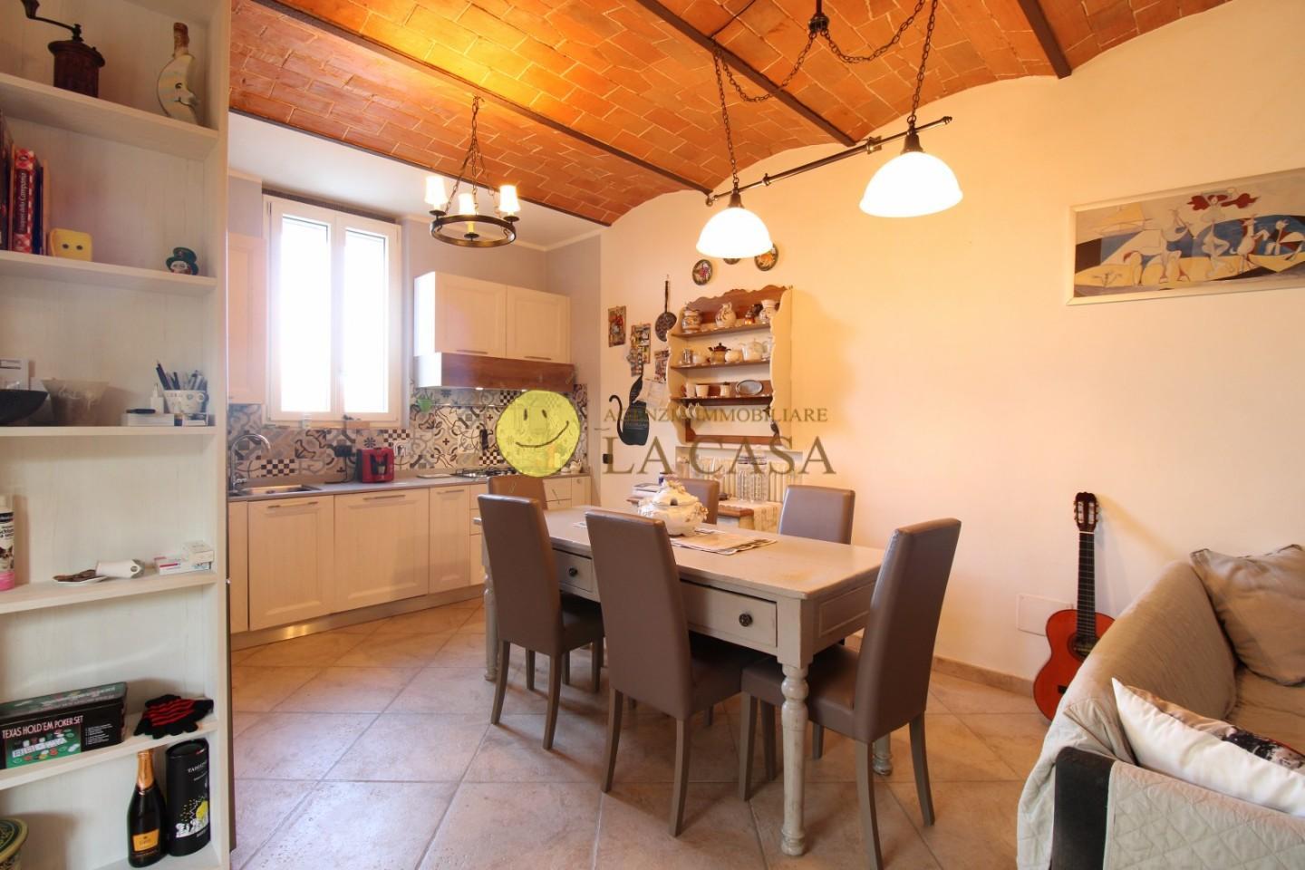 Casa indipendente con giardino, Reggello cascia