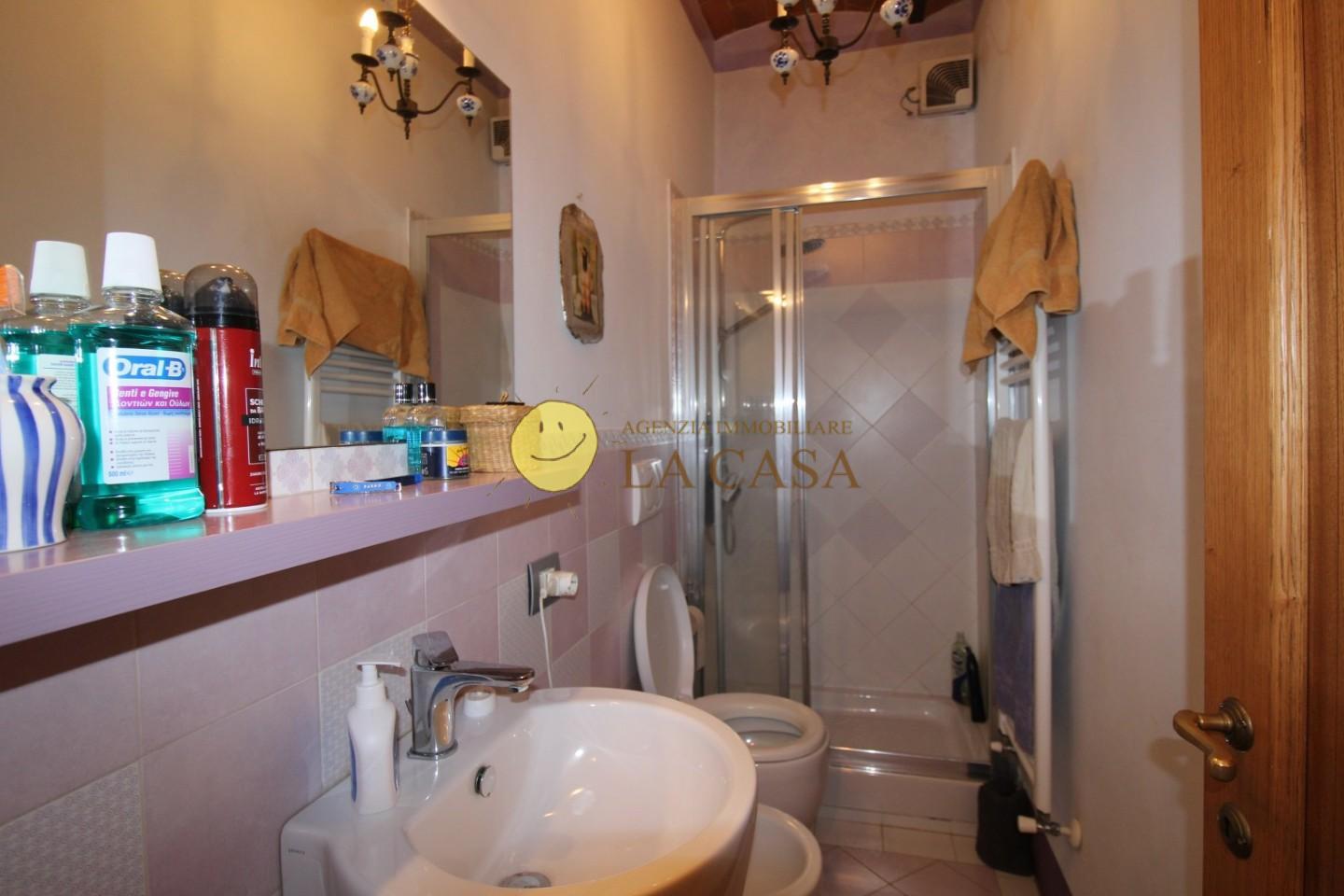 Casa indipendente con giardino, Reggello cascia