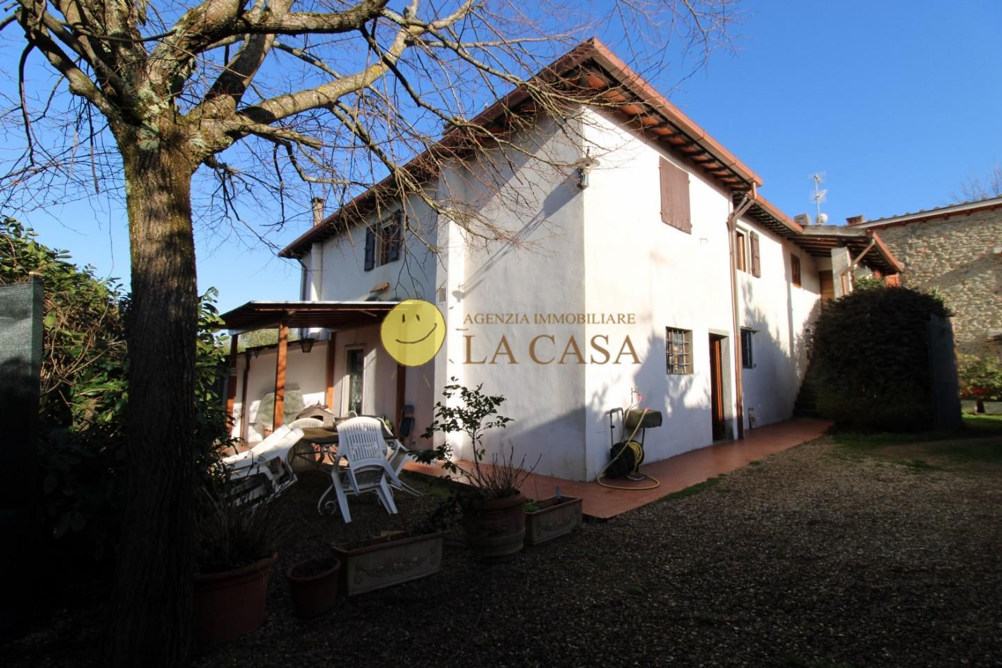 Casa indipendente con giardino, Reggello cascia