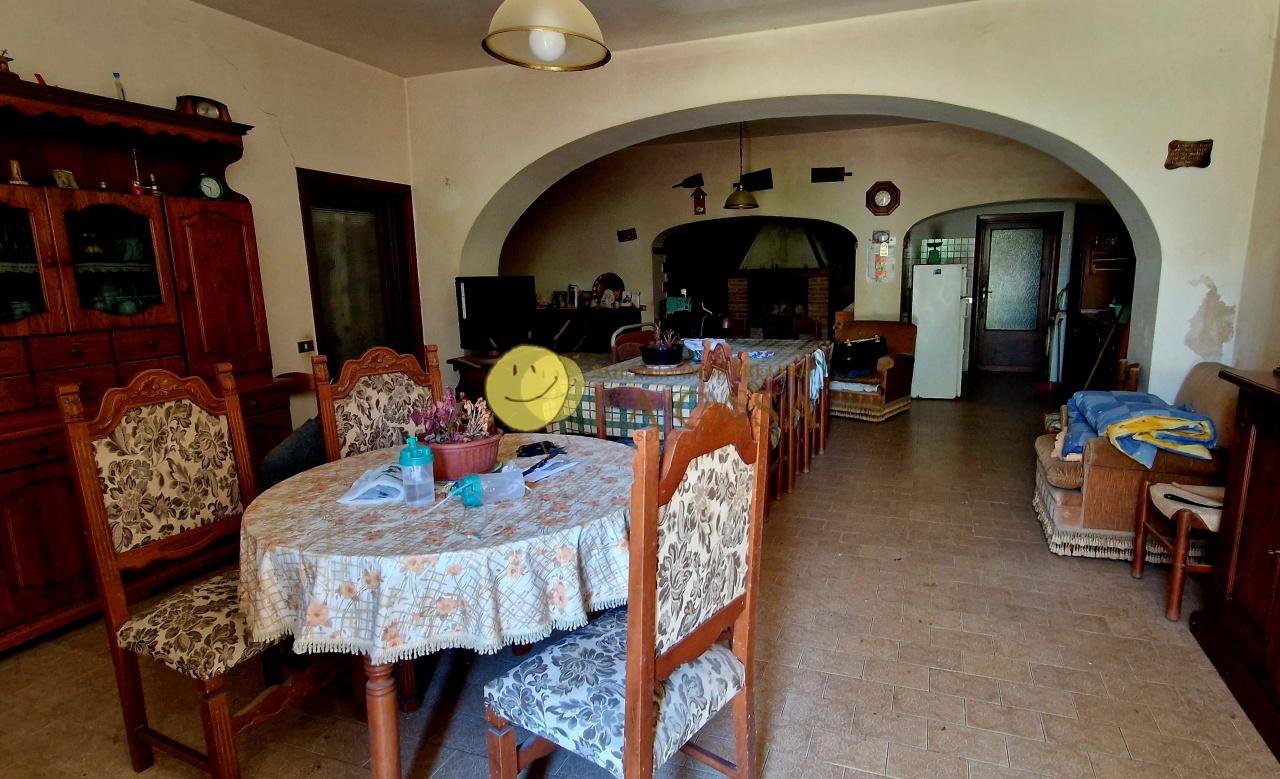 Rustico con giardino, Reggello cetina