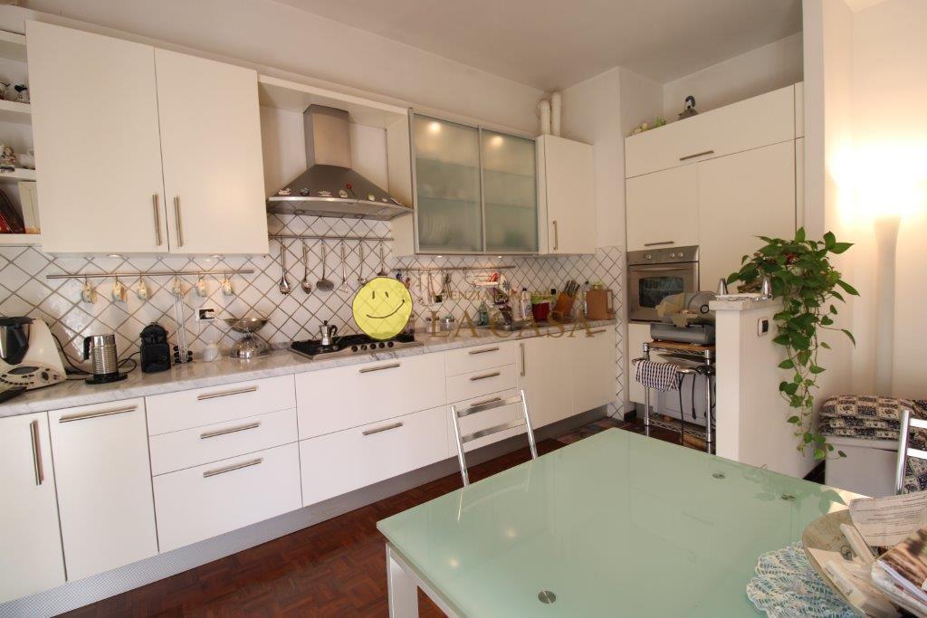 Trilocale con terrazzo, Reggello cetina