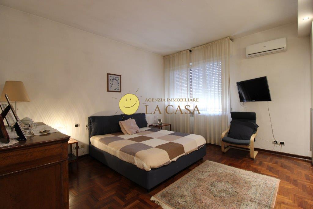 Trilocale con terrazzo, Reggello cetina