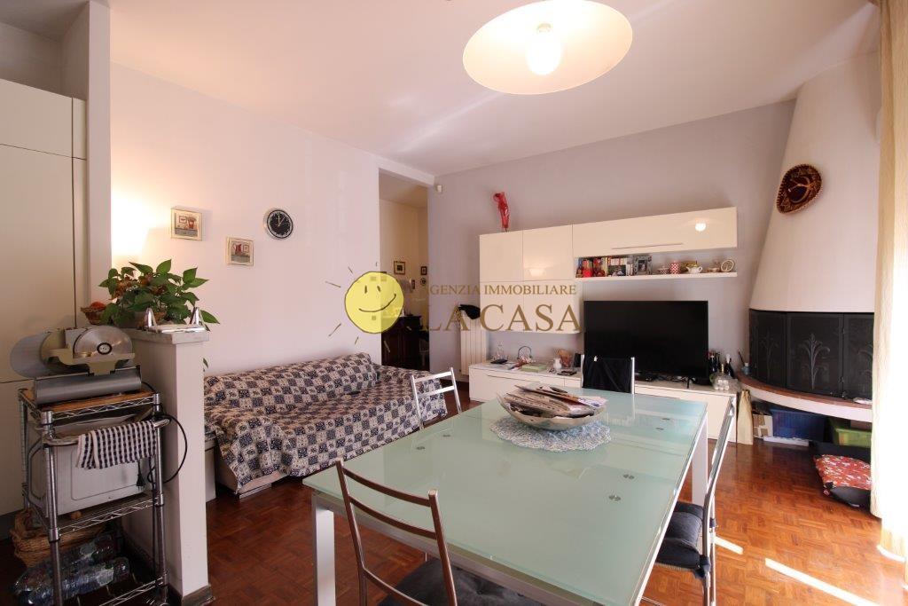 Trilocale con terrazzo, Reggello cetina