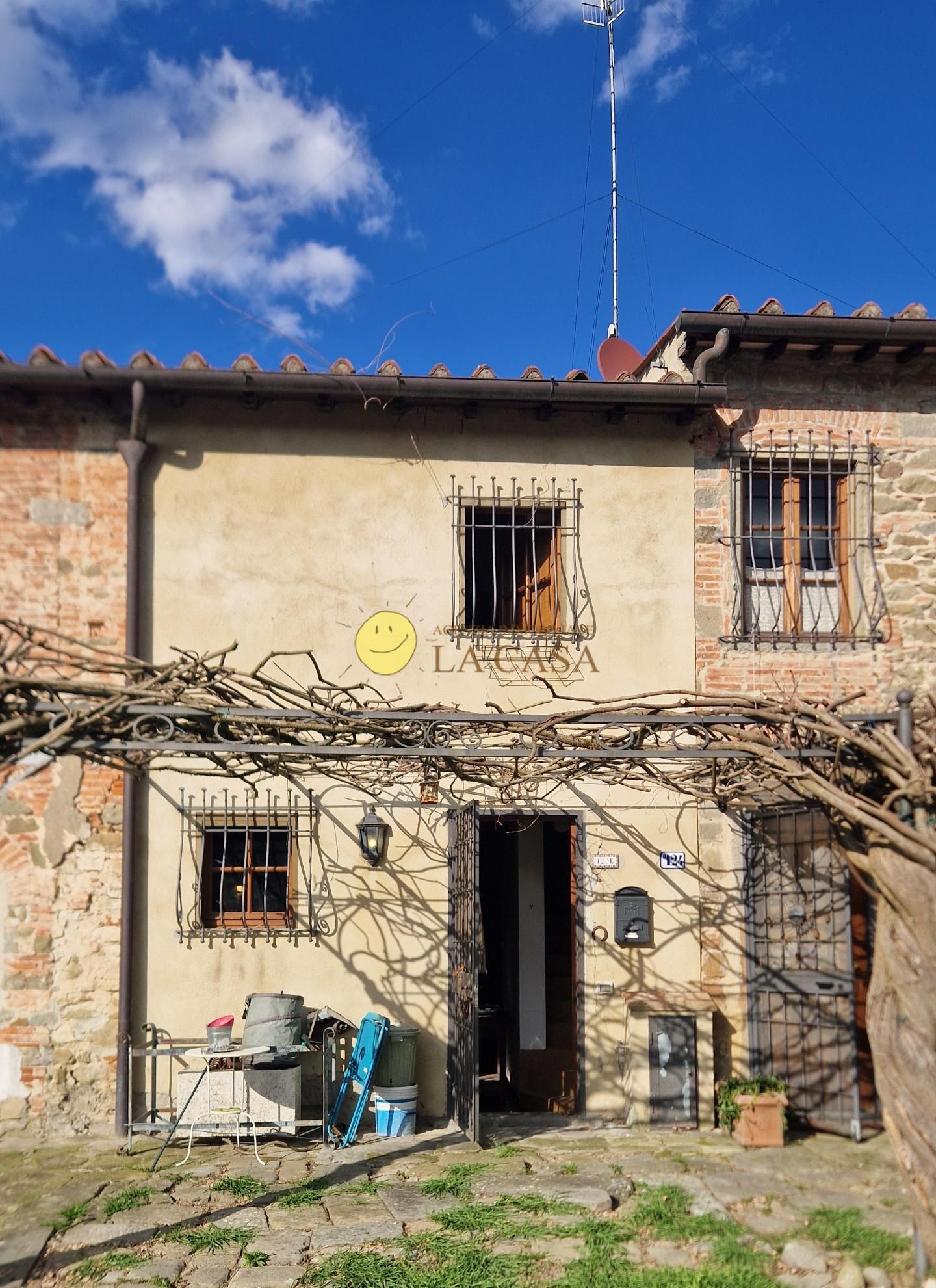 Quadrilocale con giardino, Reggello leccio