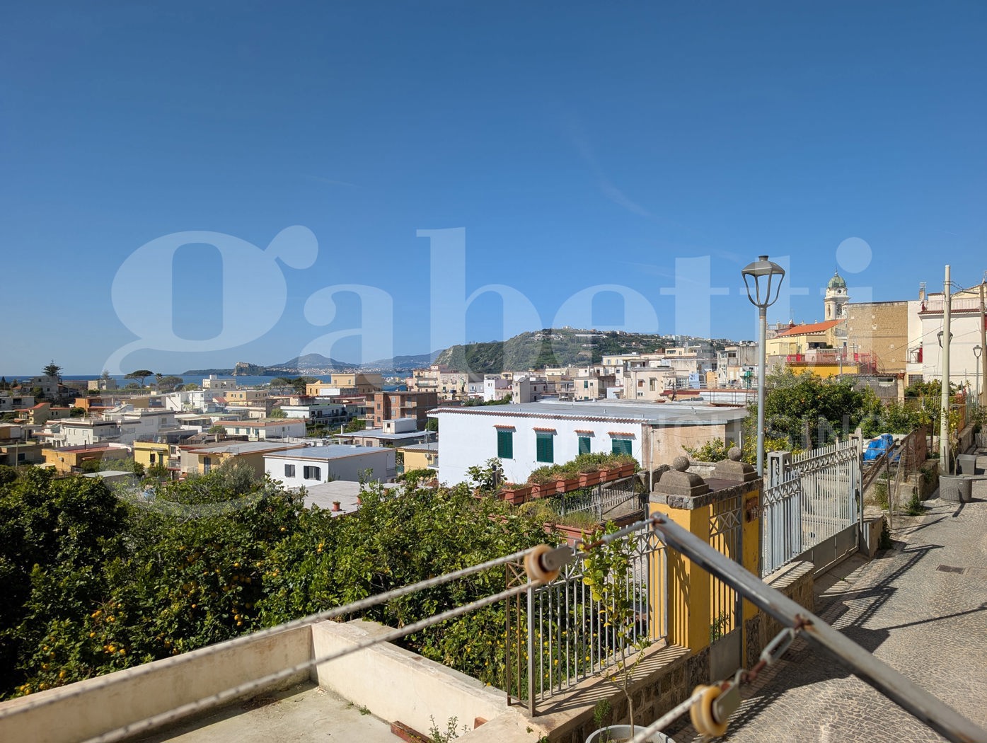 Bilocale in vendita a Bacoli