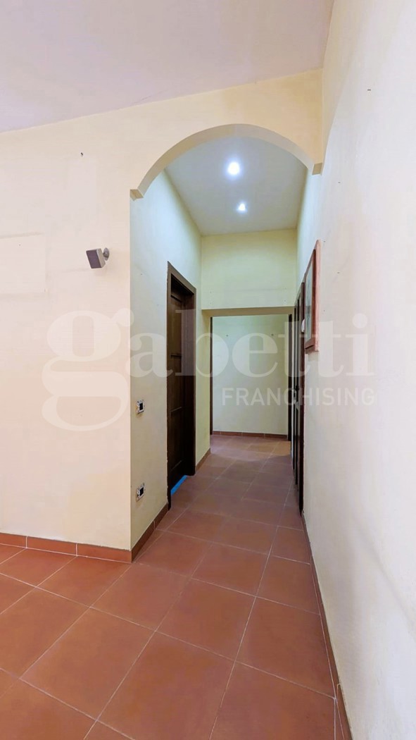 Quadrilocale con giardino a Bacoli