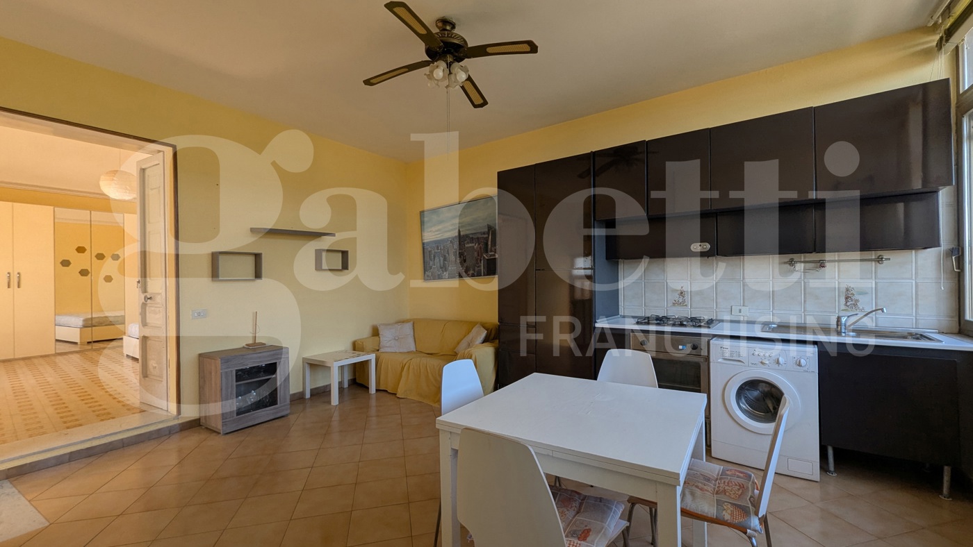 Casa indipendente con giardino a Monte di Procida