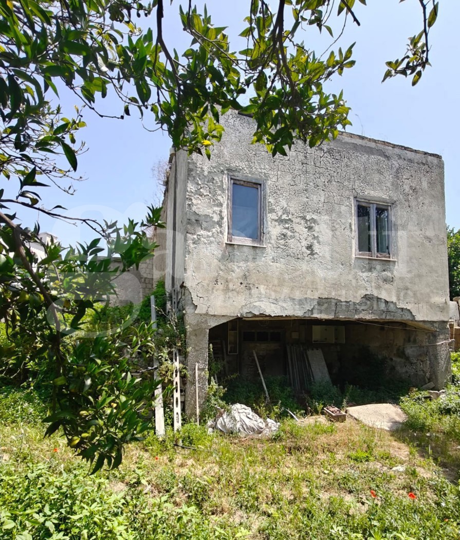 Rustico con giardino a Bacoli