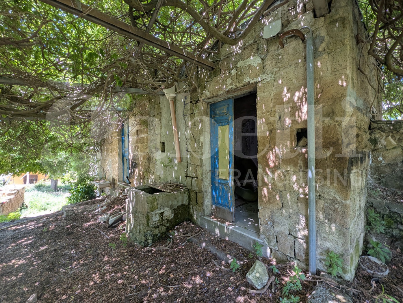 Rustico con giardino a Bacoli