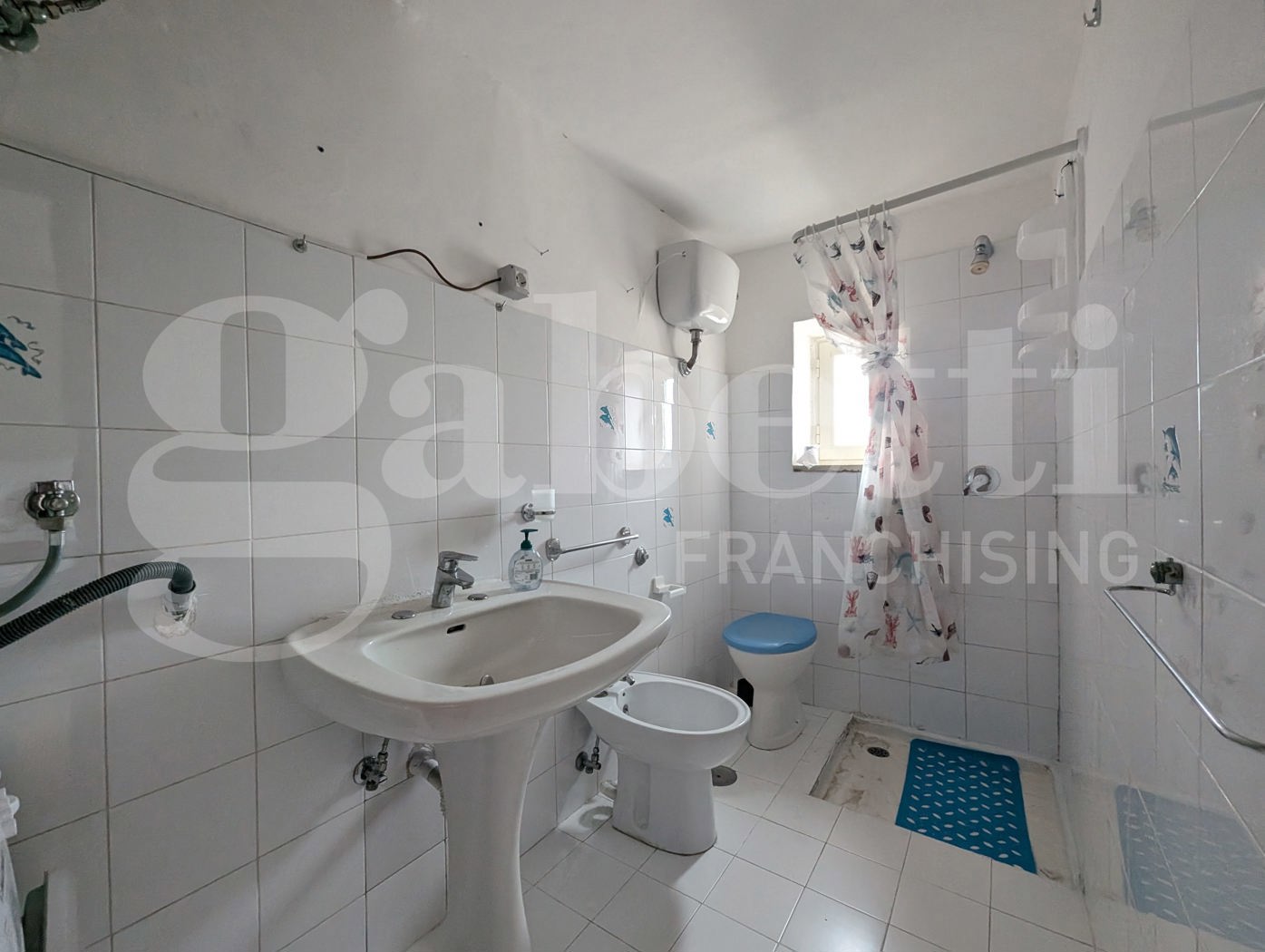 Bilocale arredato in affitto a Bacoli