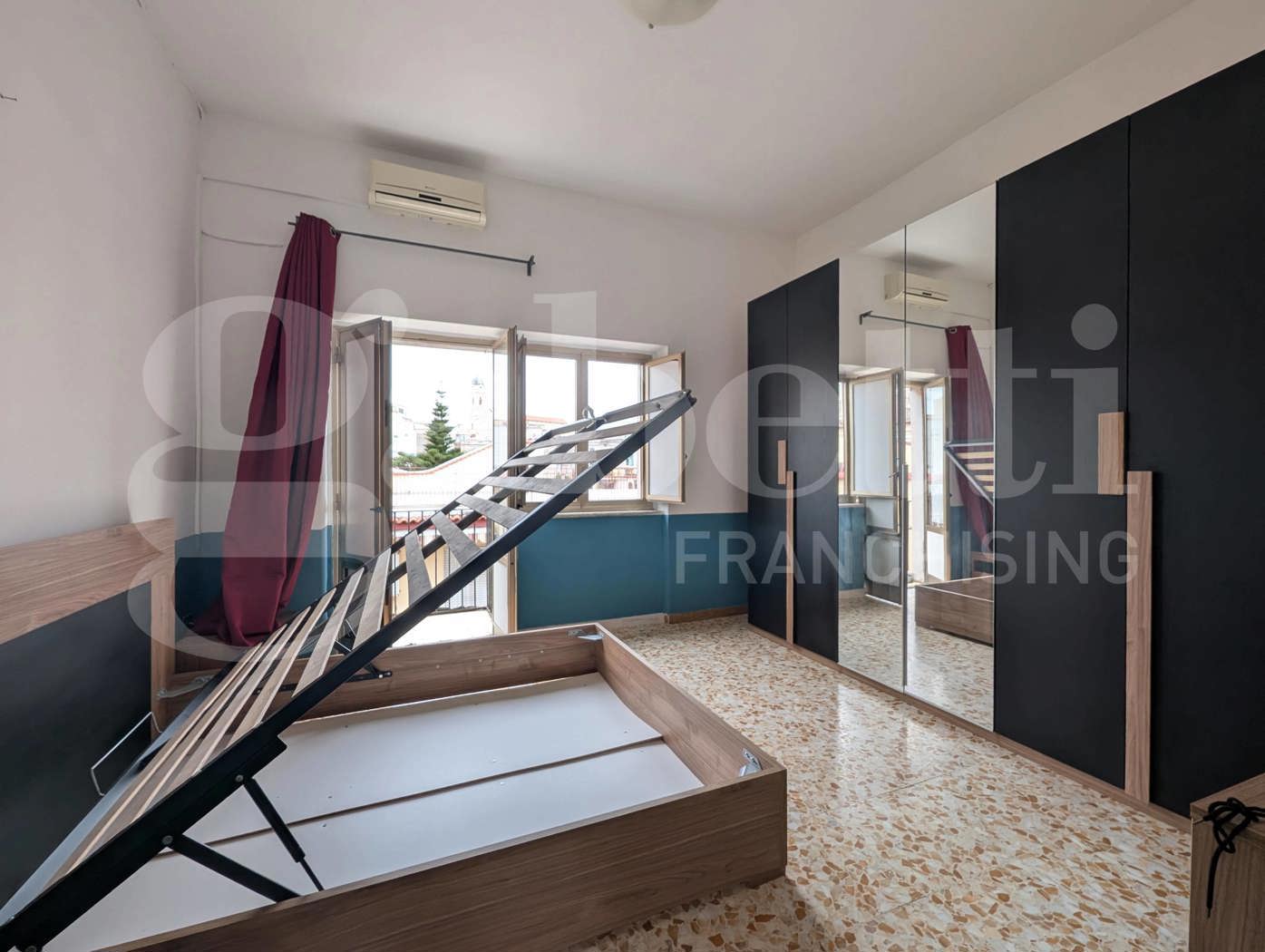 Bilocale arredato in affitto a Bacoli