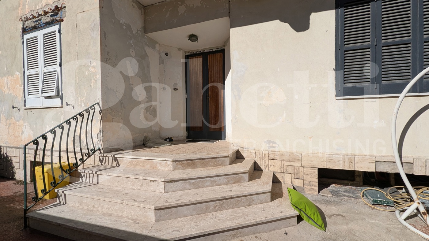 Appartamento con giardino a Monte di Procida