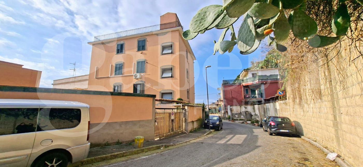 Trilocale in vendita a Pozzuoli