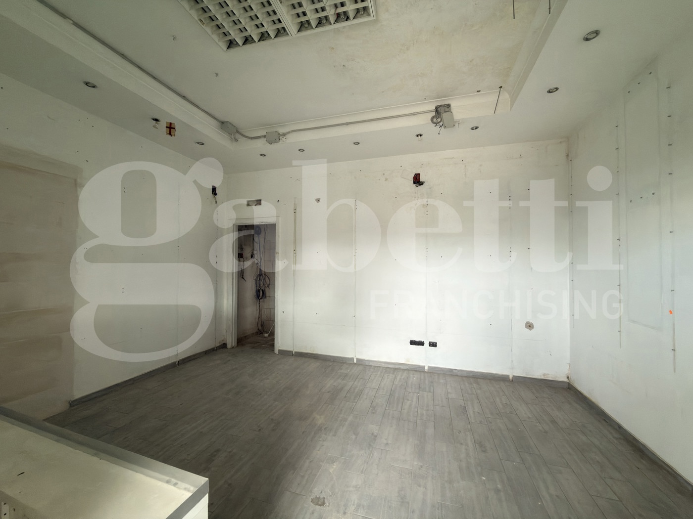 Attivit� commerciale in affitto/gestione a Bacoli