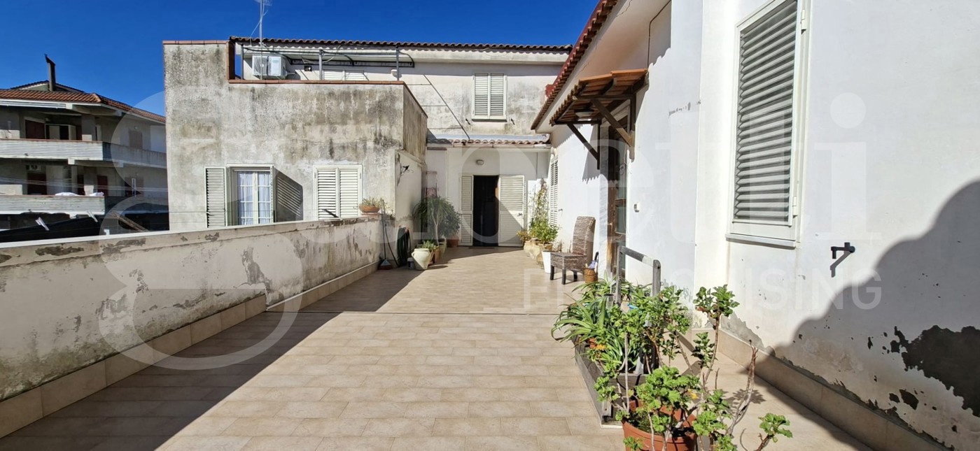 Quadrilocale in vendita a Bacoli